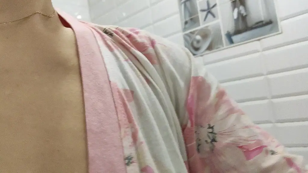 compilation of muscles flexing, pee and milky tits 4k