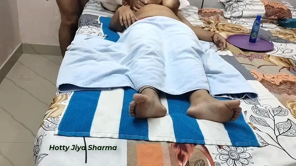 indian big ass hot sex with married stepsister! real taboo sex with maid in hotel room