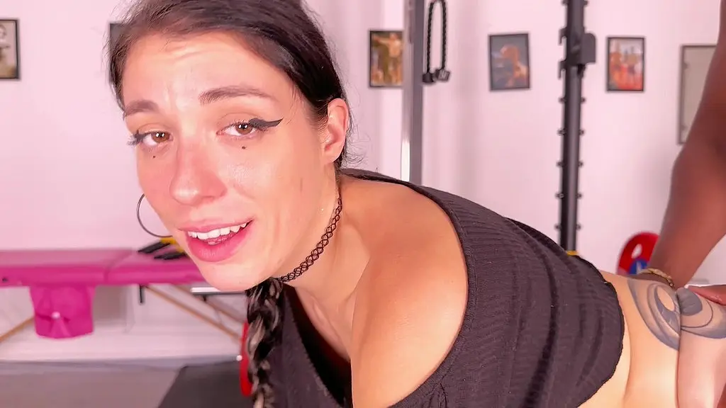 nemesi finally takes huge bbc at the gym, 0% pussy, smashes her ass until a monstrous gape, let s see a prolapse here! creampie to fill her well!