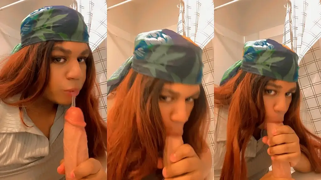 stretching my throat for this fat bwc pt 3