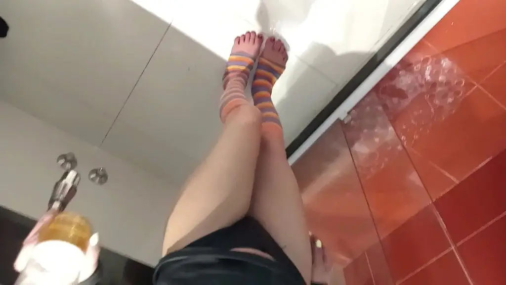 behind the scenes urinating, peeing, pissing, drinking, big-ass brunette with boyfriend dressed as a woman (sissy)