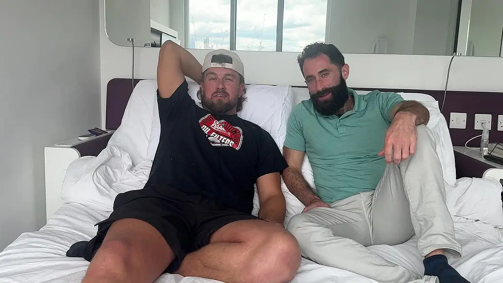 i recorded my boyfriends first gay expreince with an american