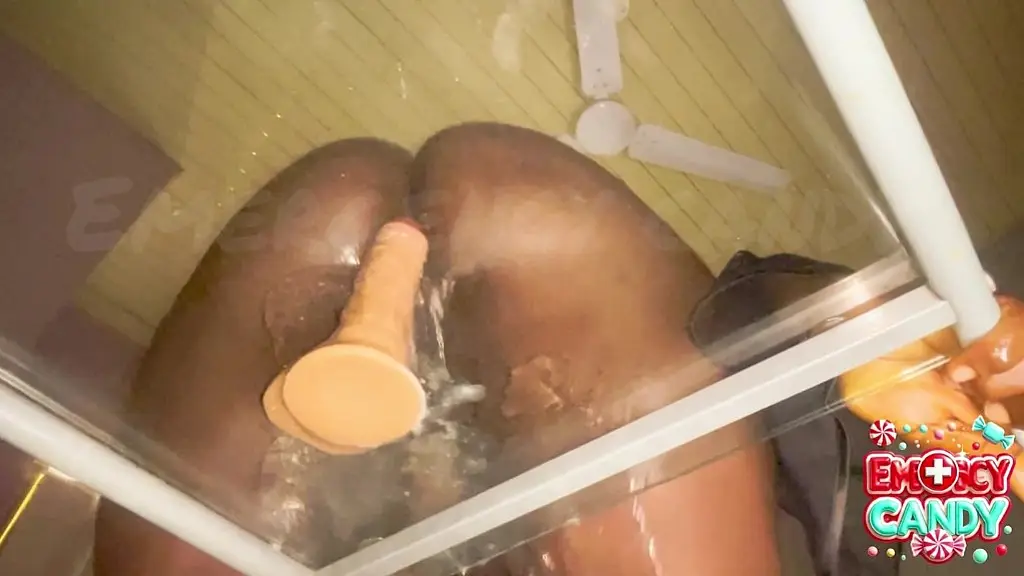 watching me fuck myself nonstop on this table