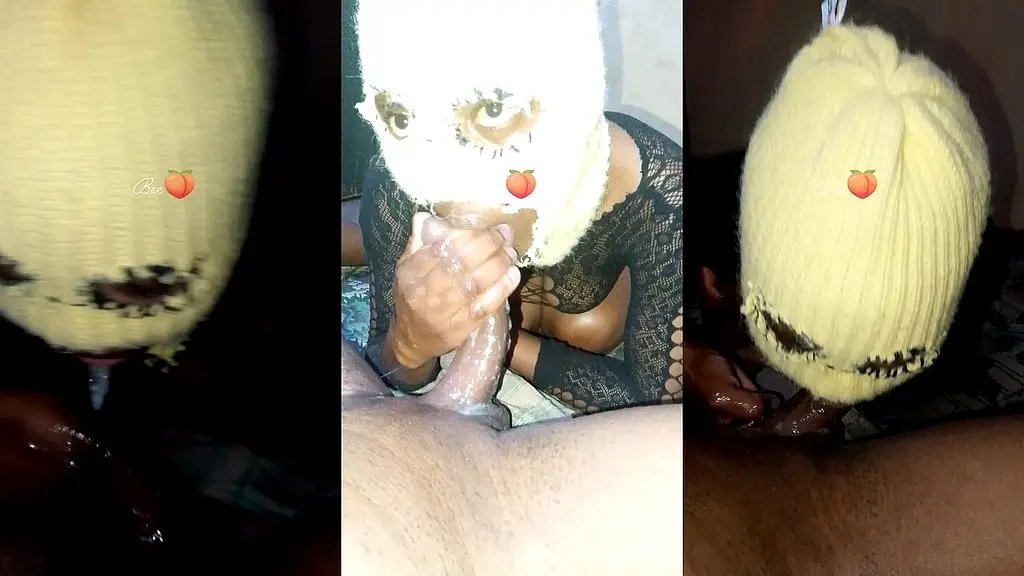 look into my eyes while i sloppy toppy with my fingers inside my mouth