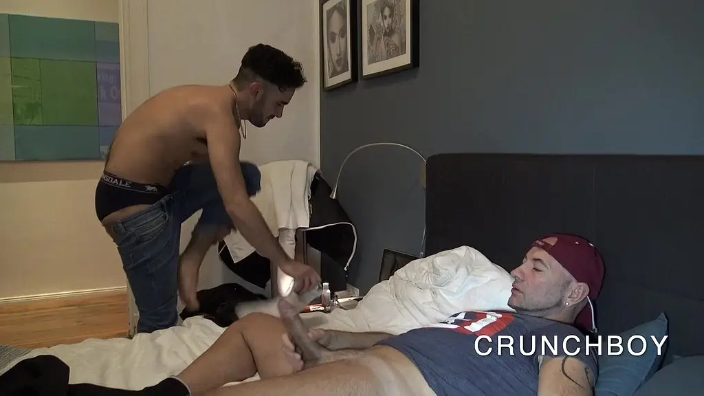 2599 sexy transboy with pussy fucked by french boy