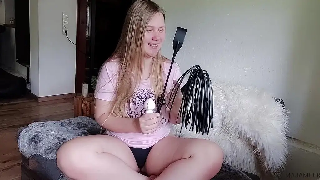 birthday toy test – whip, crop & magic wand  