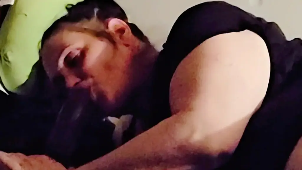 straight a student hits his mark for gumjobs from step mom