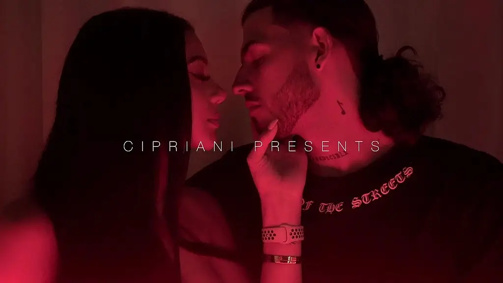 amateur tape urdo + rebecca