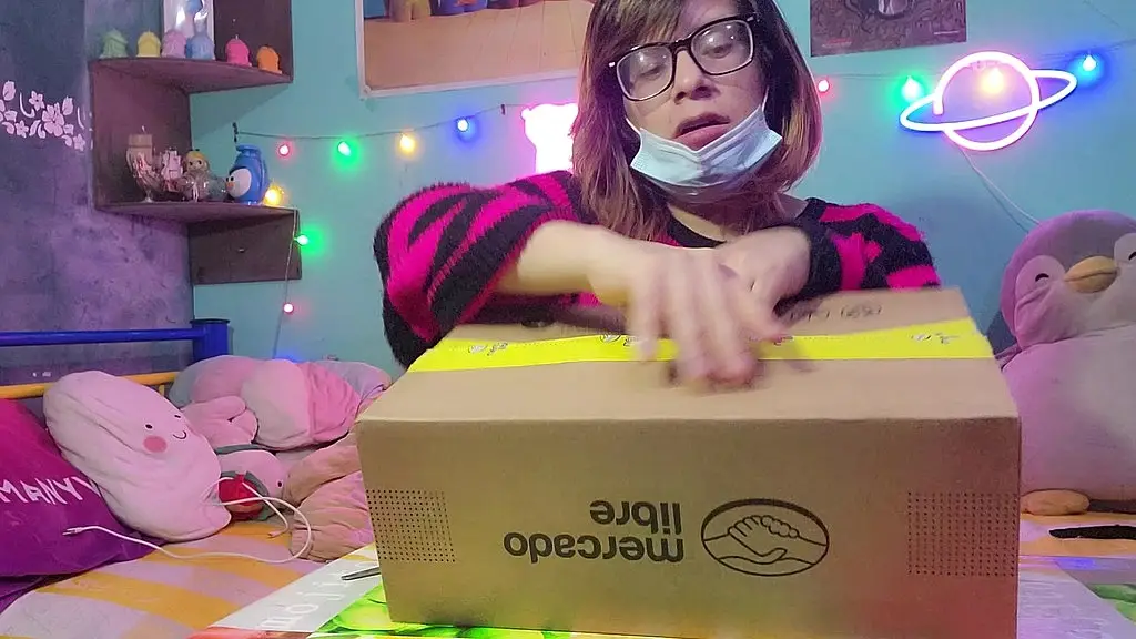 unboxing my huge dildo