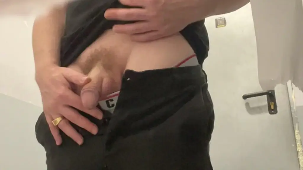 pale-skinned guy caught peeing in bar toilets