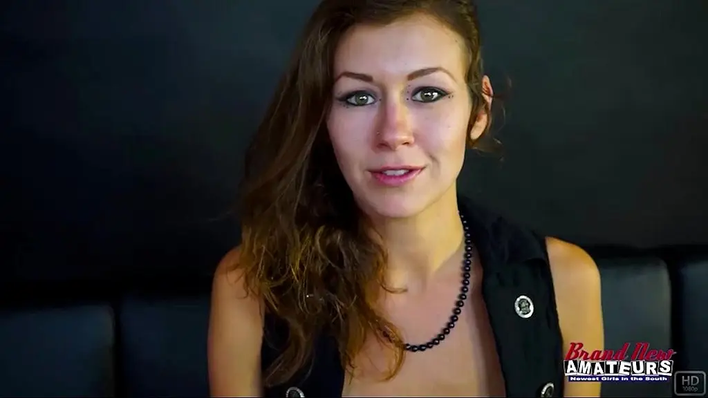 horny cute hotties meredith and jennifer have fun with big sex toys!