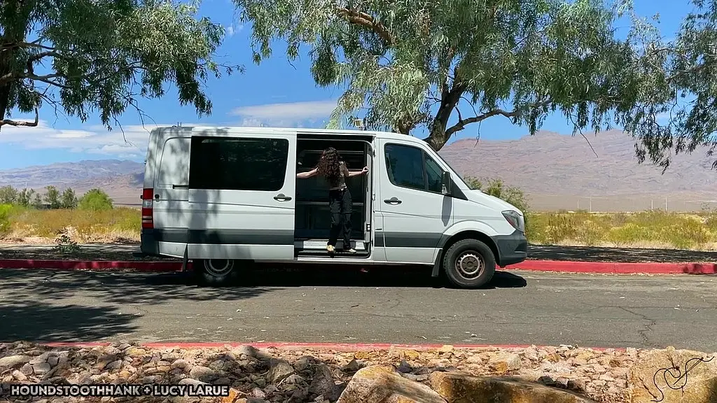 cuck 4: vanlife