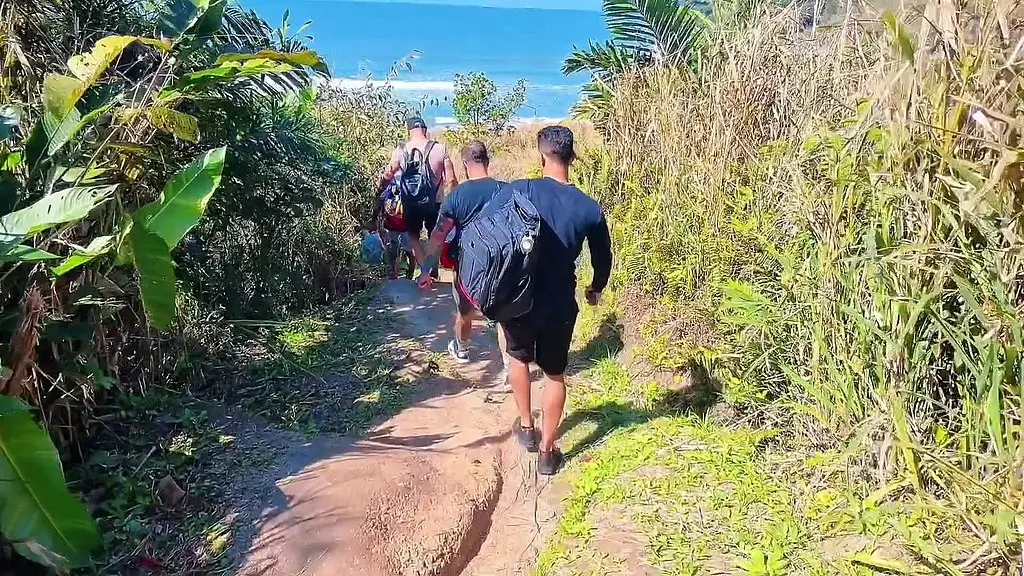 pelados e fodidos orgia na praia fodendo na praia - parte 01