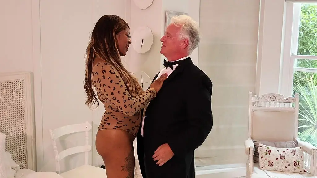 donna baby and the bad butler fucking in middle of the day