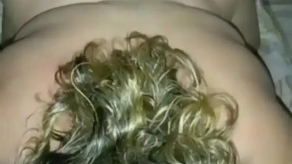 gozando gostoso no rabo da puta