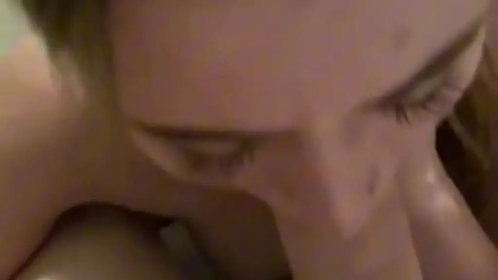 mamando polla de un desconocido y sexo sin condon