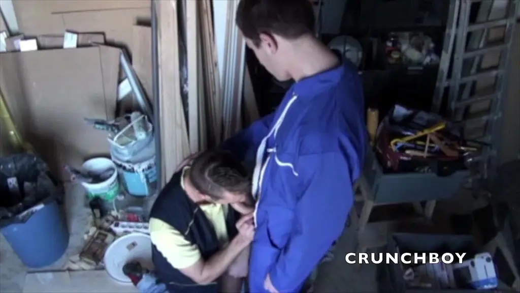 sexy twink fucked by his postman during the work in unform