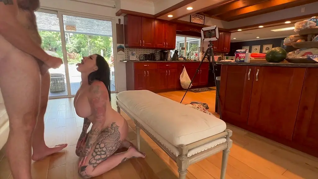 thick tattooed babe demi novak gets fucked by brian o mally