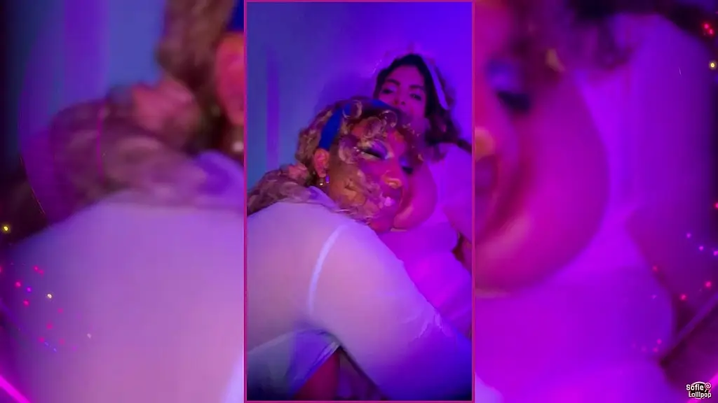 safadas se pegando gostoso! arrombamos nossa amiga
