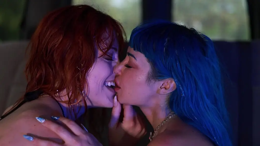 ️ red x blue