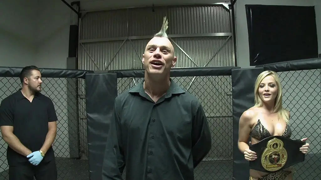 alexis texas gets fucked intensely hard by a big muscular well hung stud