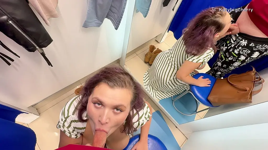 i picked up a curvy girl at the mall. peeping in the fitting room