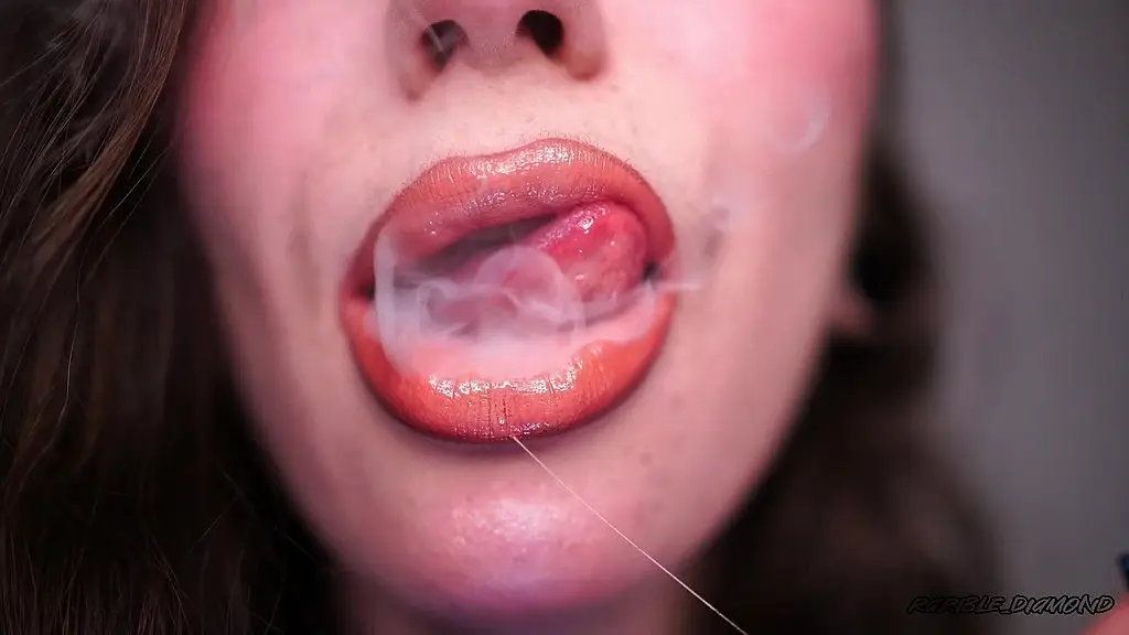 drool collector, smoking nude lips
