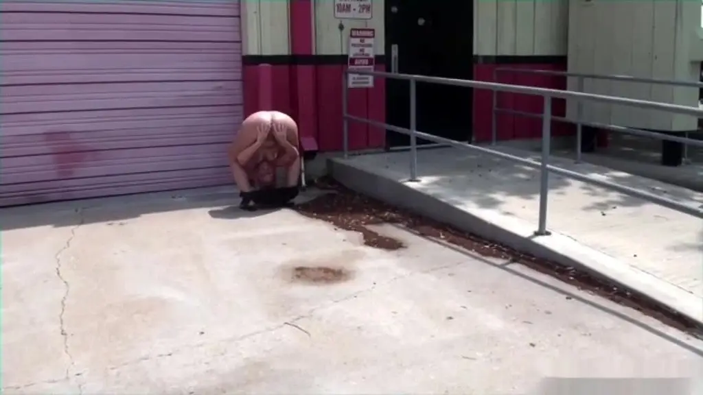 naked pretzel pose in public