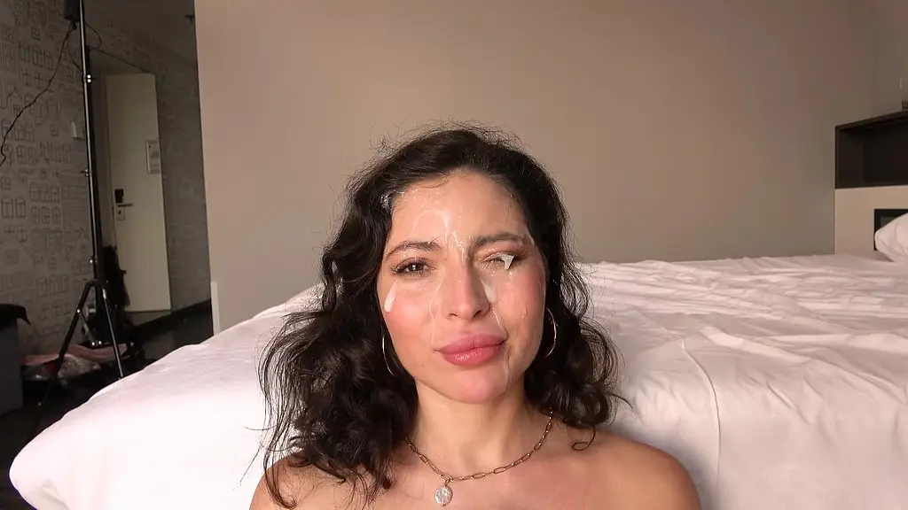 beauty gets massive facial load in casting