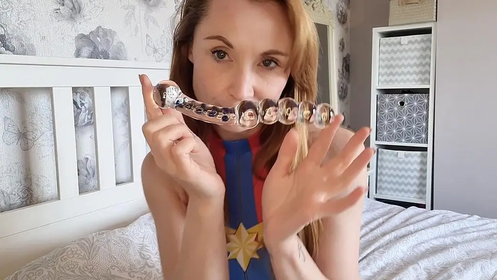 miss marvel finds a didlo