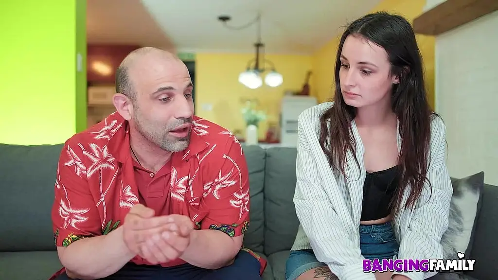 banging family - a small titties stepsis is nailed without condom by a big hard dick of stepbro.