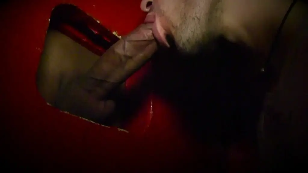 1409 sucker glory holes