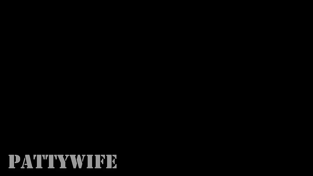 negao dotado arromba o de hotwife, na frente do corno