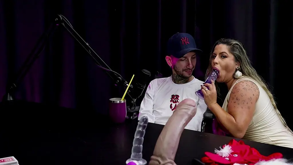 biel olhar sob rodas entrevistado no podcast na contramao com juli figueiro - completo (watch on: sheer/red)