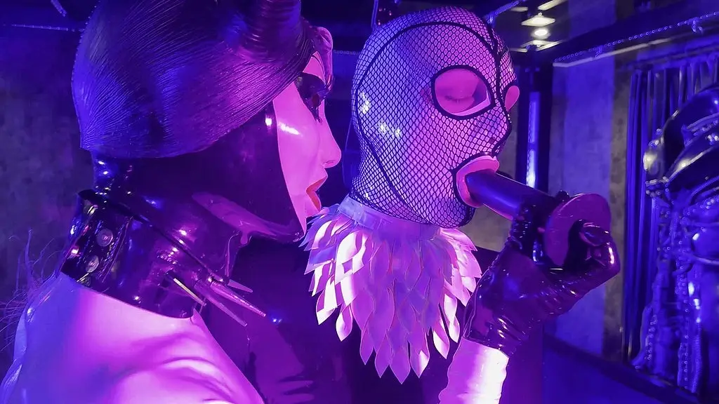 a ballet boot lesson from ava fetishart for rubber