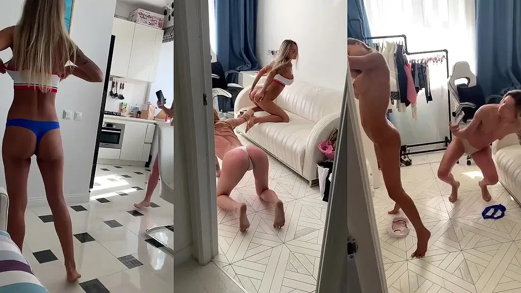 monika fox posing for a photo!