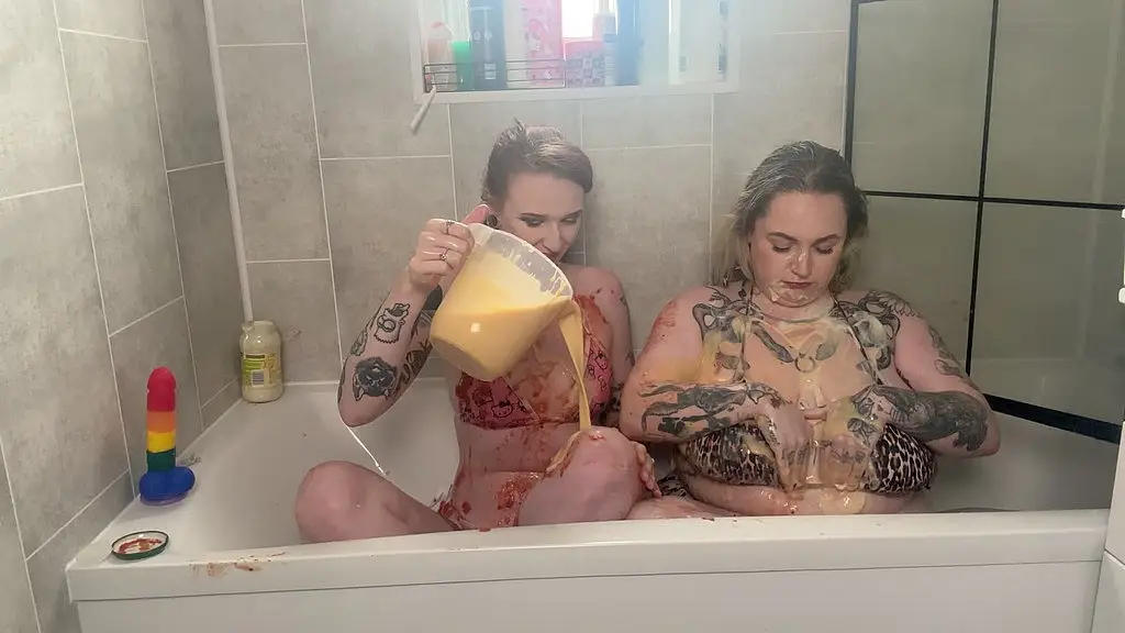 sploshing with sammie