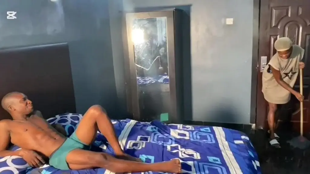 i give my pussy to a customer in a hotel