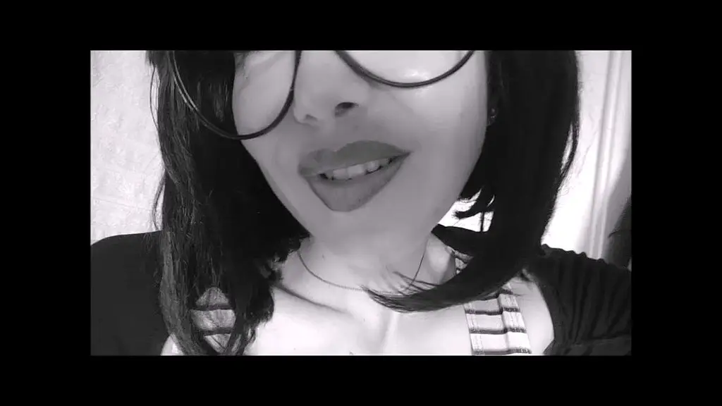 chantalchannel - strip tease with yoga pants