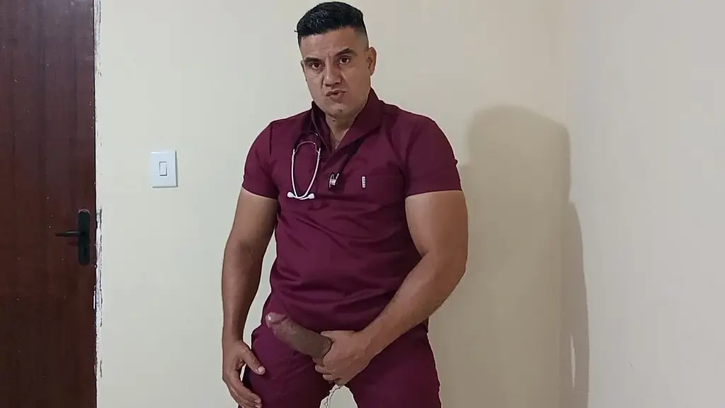 yuri gaucho - brazilian bear xxl cock big cumshot