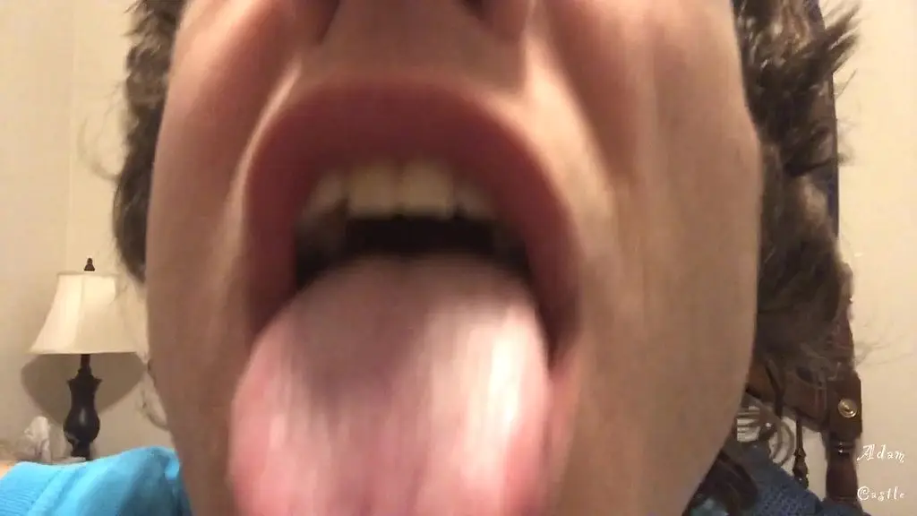 giant alpha tries 2 devour shrunken homo
