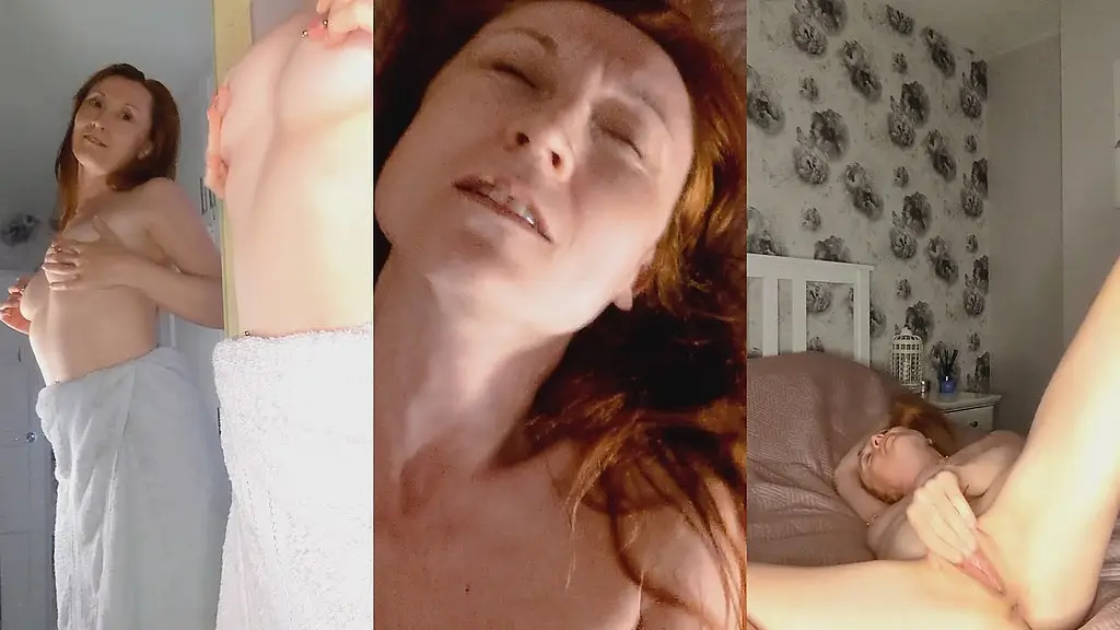butt plug loving milf s finger fuck