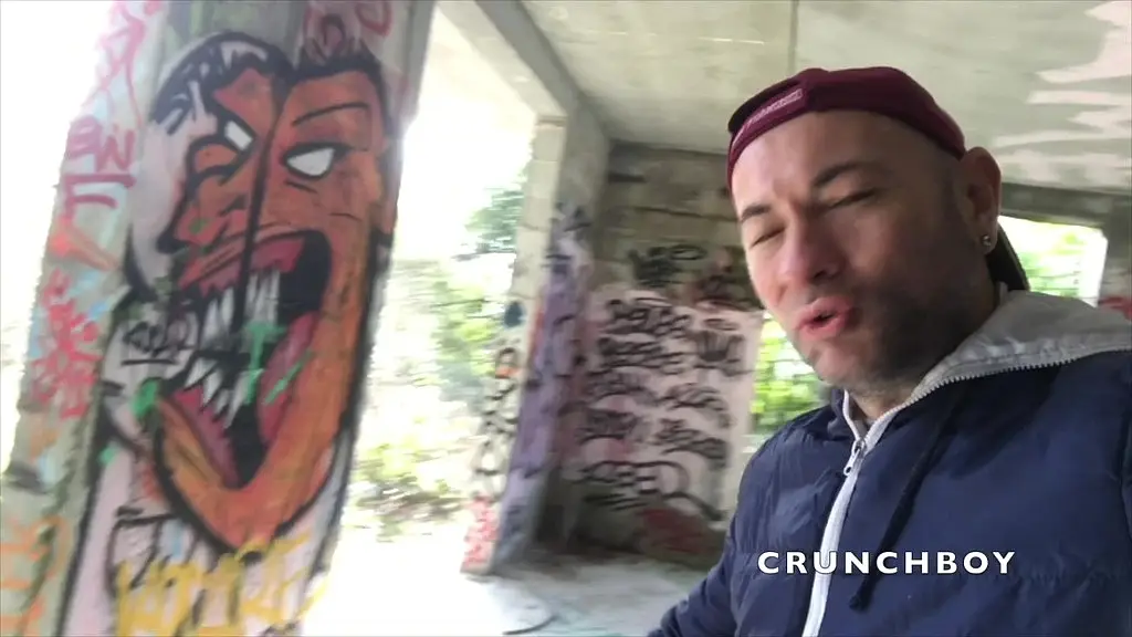 fucked raw in outdoor cruising park