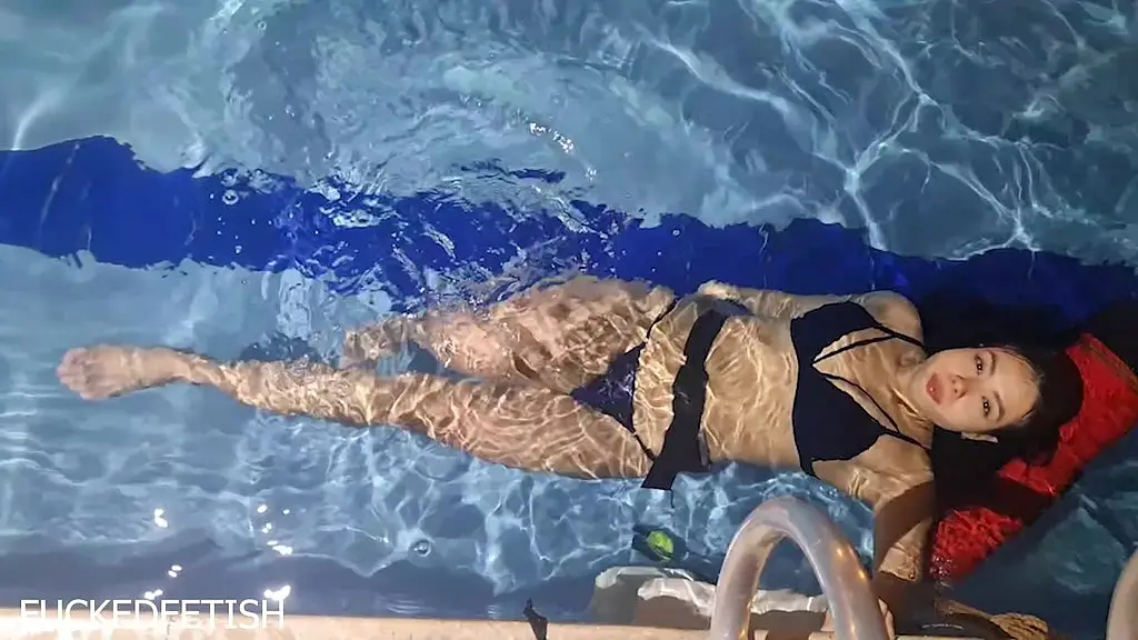 underwater night sexy lace pool moonblack 738