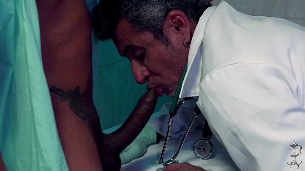 fui fazer exame de toque e acabei comendo o medico