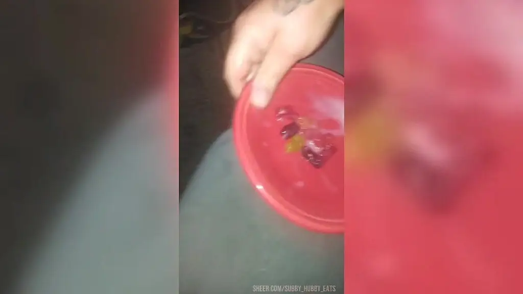 subby hubby eats gummy bears