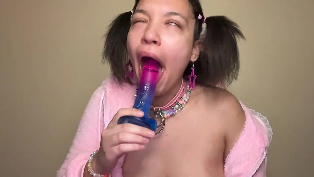 stepdaughter practicing deepthroating cock for older men full video