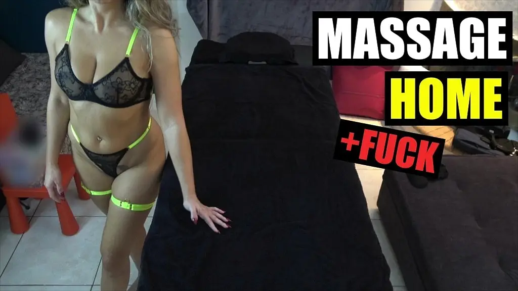 how unknown masseur fuck me at home first with dildo & then with his dick!
