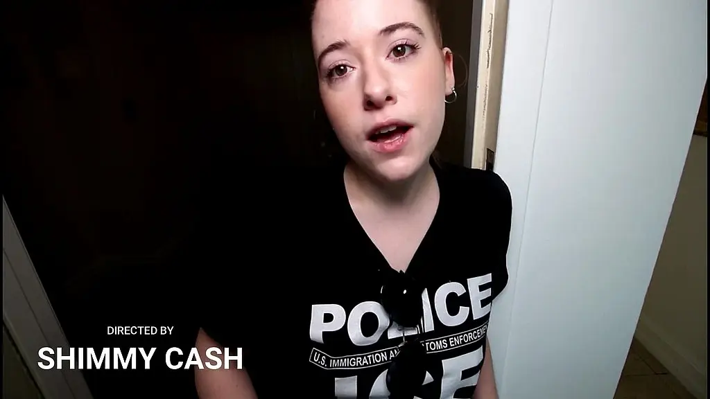 miami ice immigration agents raid apartment building for illegal aliens and fuck them before deportation