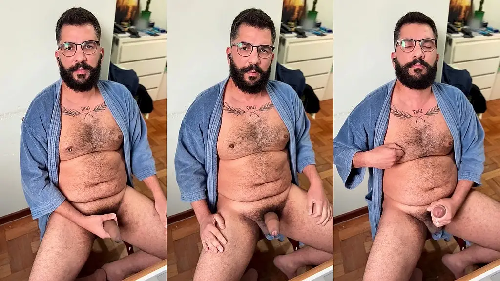 barbudo leitador - socando uma - video 1